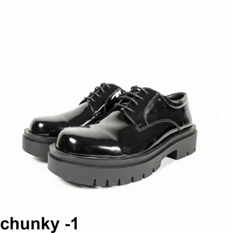 حذاء كاجوال بنعل سميك Chunky